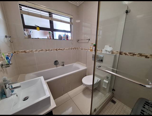 2 BEDROOM APARTMENT TO LET IN HERRWOOD PARK
